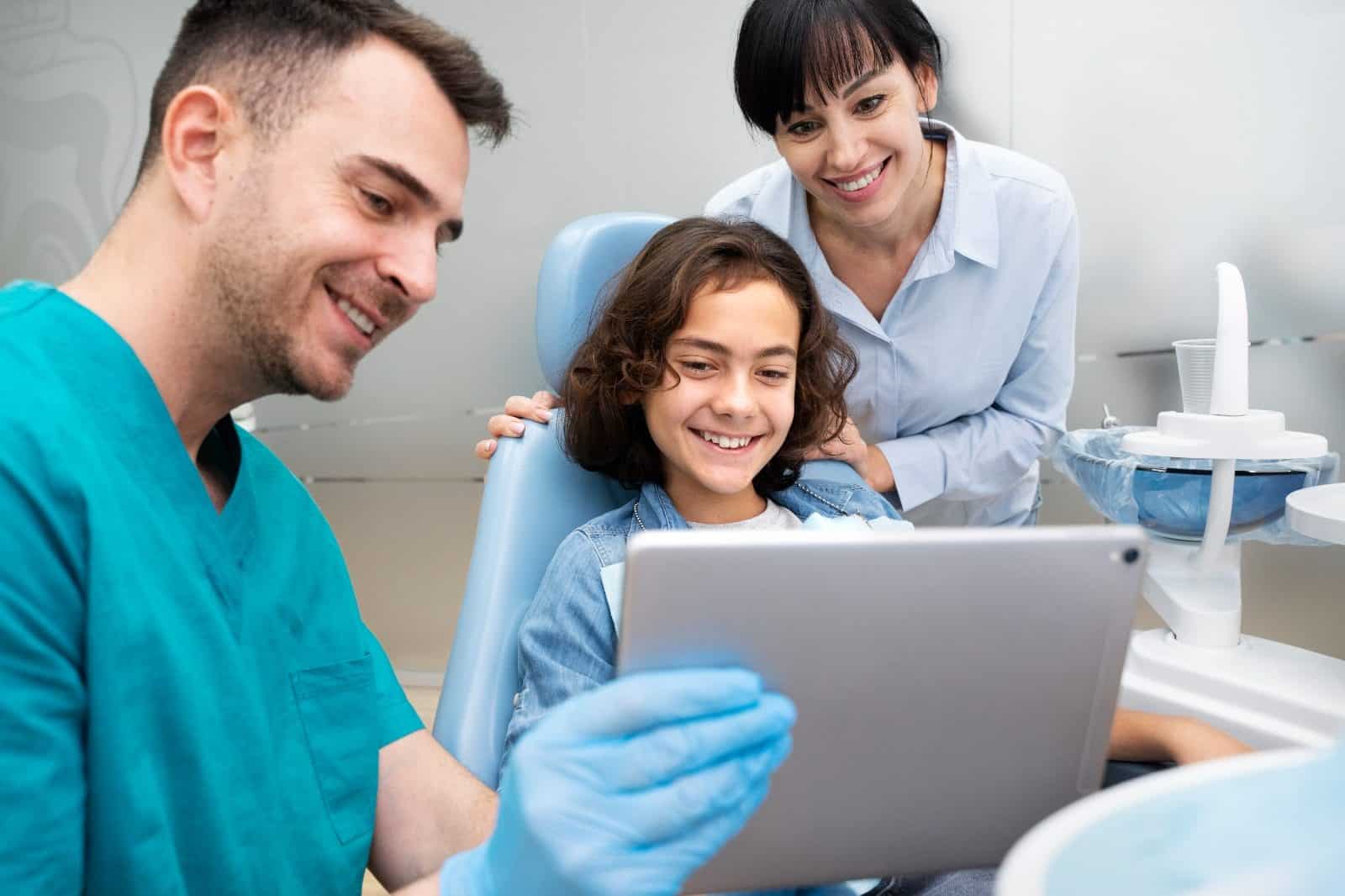 Read more about the article Best Dentist for Family Dental Care: What to Look For