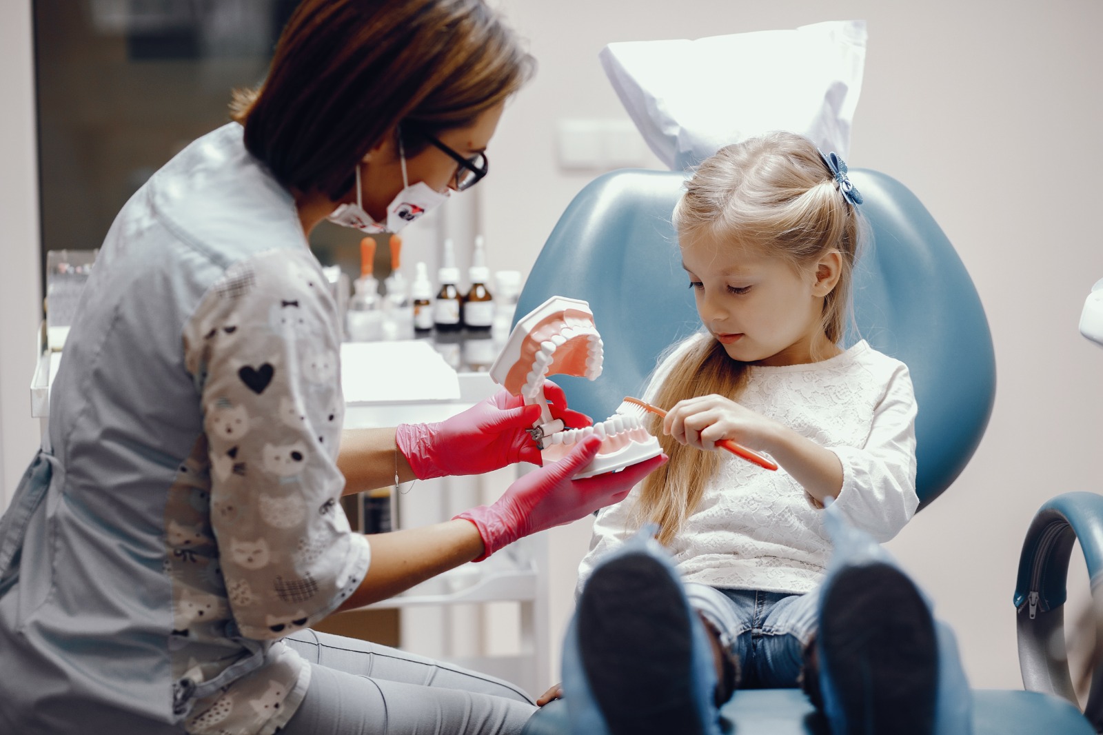 You are currently viewing How Often Should Kids Visit the Dentist? A Parent’s Guide
