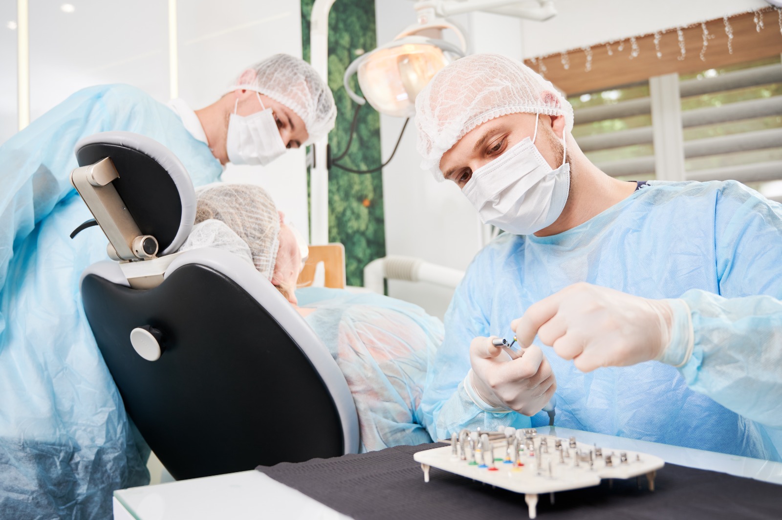 Read more about the article What Is the Healing Process for Dental Implants?